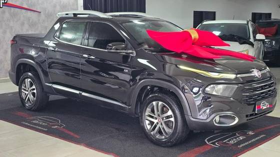 FIAT TORO 2.4 16V MULTIAIR FLEX VOLCANO AT9 FIAT TORO 2.4 16V MULTIAIR FLEX VOLCANO AT9